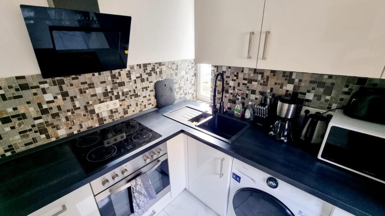 ויסבאדן Cozy And Modern 1 Bedroom 3 Room Apartment מראה חיצוני תמונה